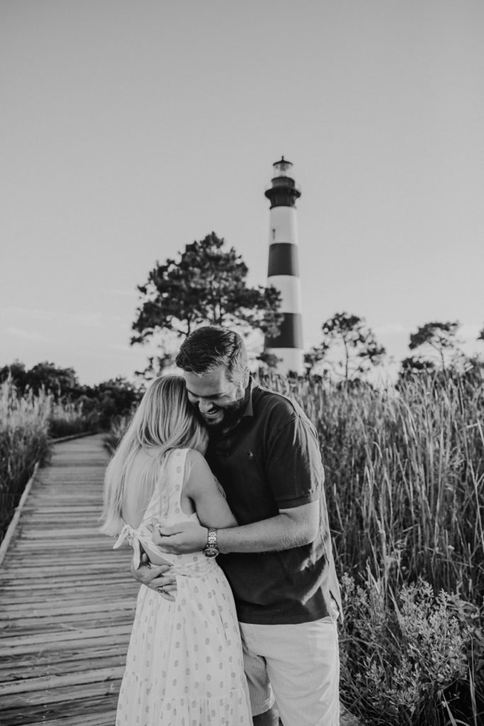 outer banks engagement, surprise proposal, obx photographer, sharon elizabeth co, bodie island lighthouse