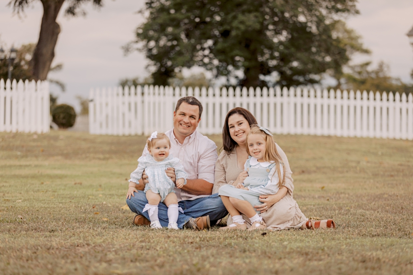 family sitting in grass | Family Session in Smithfield, Virginia by Sharon Elizabeth Co